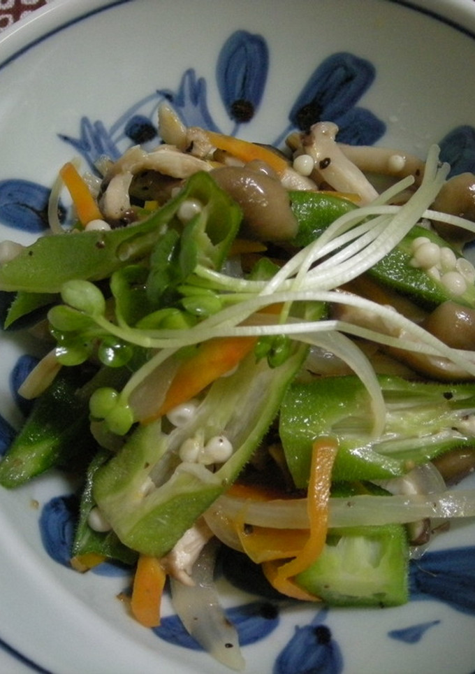 きのこ数種と野菜のレンジで作る和え物-レシピのメイン写真