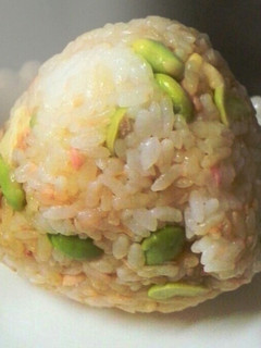 鮭&枝豆&チーズおにぎり-レシピのメイン写真
