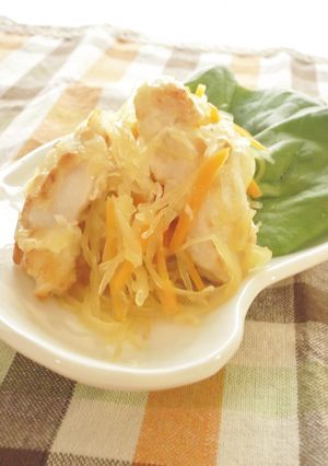 そうめんかぼちゃと鶏ムネの甘酢和え-レシピのメイン写真