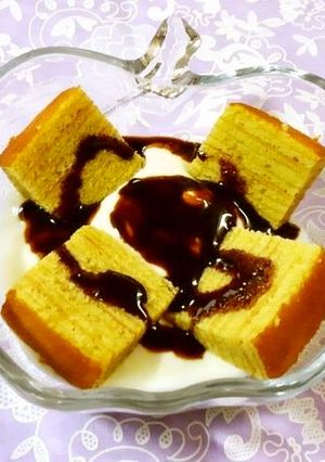 ヨーグルトに、バウムクーヘン＆チョコ♪-レシピのメイン写真