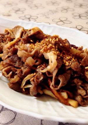 簡単メイン♪牛こま肉で焼肉風-レシピのメイン写真