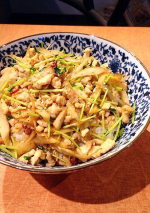 簡単！甘辛☆鶏ごぼう丼-レシピのメイン写真