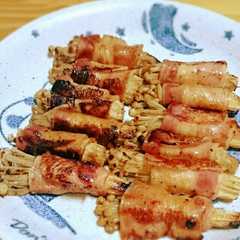 รูปของ 爪楊枝なし！えのきベーコンの醤油バター