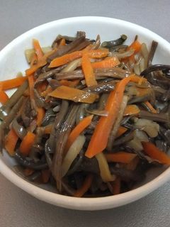 せんまい人参マイタケの煮物-レシピのメイン写真