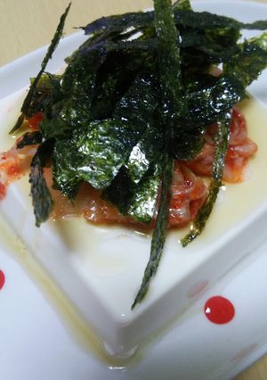 キムチとごま油は最強！！冷奴♪-レシピのメイン写真