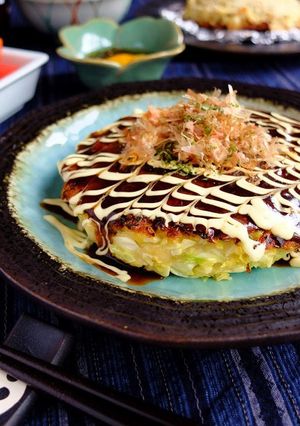 ぶ厚い幸せ♡基本のお好み焼き！-レシピのメイン写真