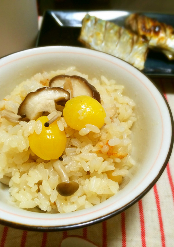きのこと銀杏の炊き込みご飯-レシピのメイン写真