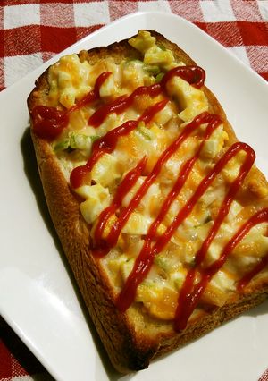 沢庵ｄｅカレー風味タルタルチーズトースト-レシピのメイン写真