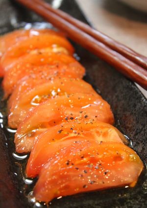 簡単一品＊ゴマ油が香る冷やしトマト-レシピのメイン写真