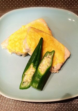 レンジで簡単　かじきのカレーチーズ焼き-レシピのメイン写真