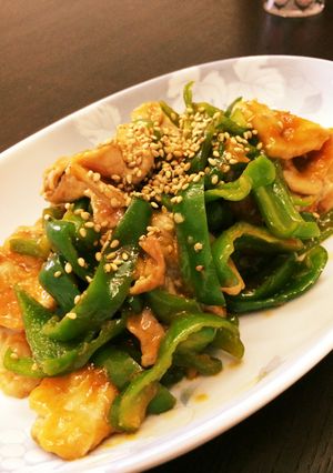 豚小間肉とピーマンのピリ辛炒め-レシピのメイン写真