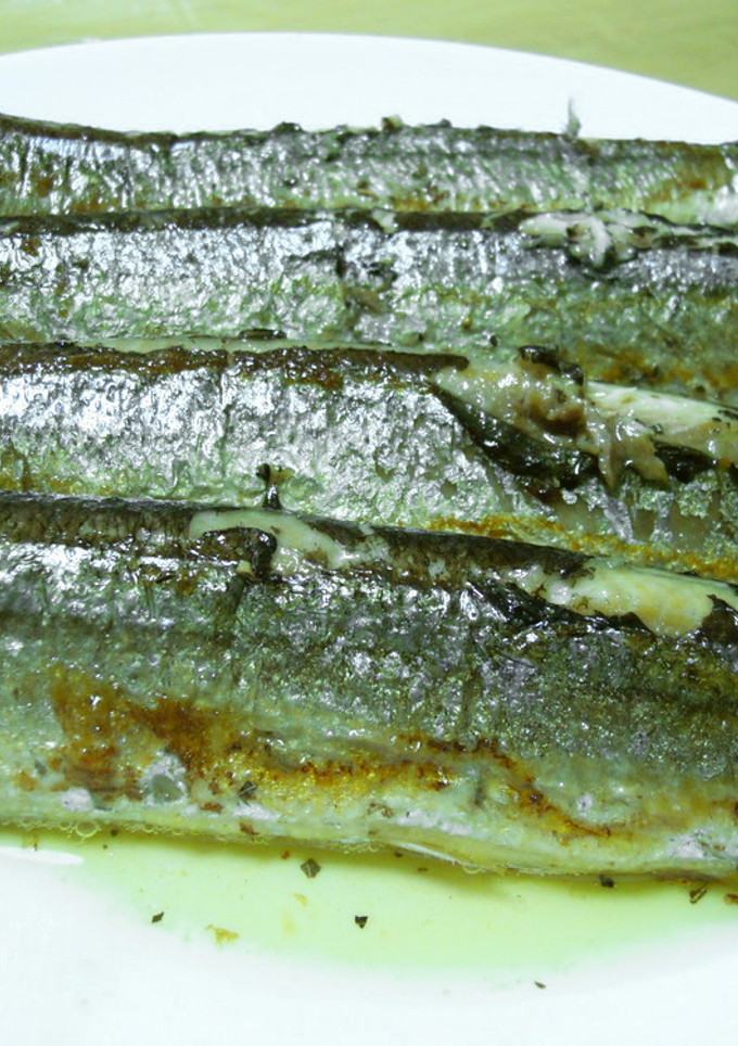 さんまの塩焼き〜レモンバジル風味-レシピのメイン写真