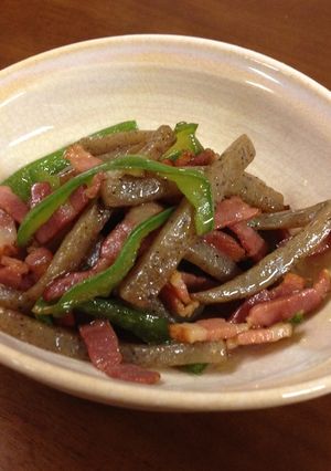こんにゃくのバター醤油炒め-レシピのメイン写真