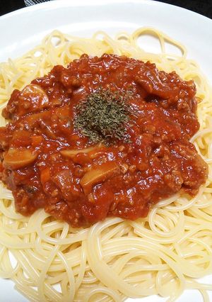 お肉たっぷり濃厚ミートソースパスタ-レシピのメイン写真