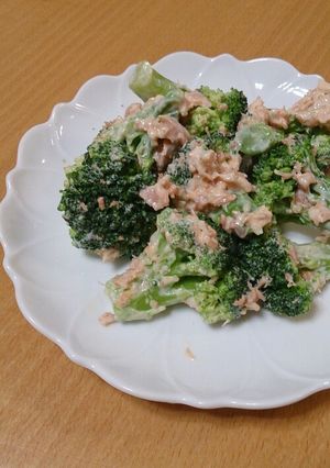 お弁当に！ブロッコリーの鮭フレークあえ-レシピのメイン写真