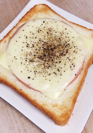 我が家で人気☆ハムチーズトースト-レシピのメイン写真