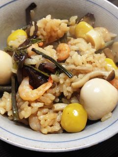 おこげも美味しい山菜炊き込みご飯-レシピのメイン写真