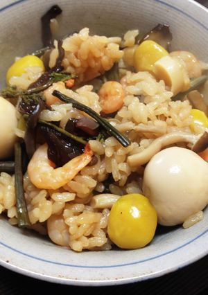 おこげも美味しい山菜炊き込みご飯-レシピのメイン写真
