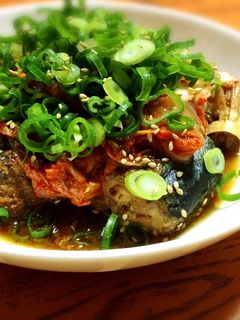 【簡単】盛り付けるだけ♪鯖缶でおつまみ-レシピのメイン写真