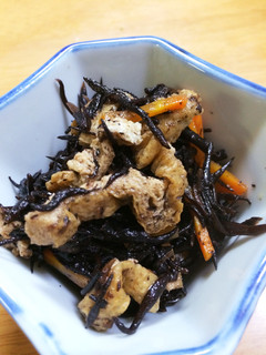麺つゆで簡単!ひじき煮-レシピのメイン写真
