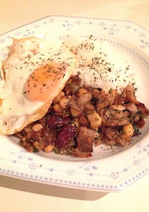 残り物でアジア飯！バジルごはん-レシピのメイン写真