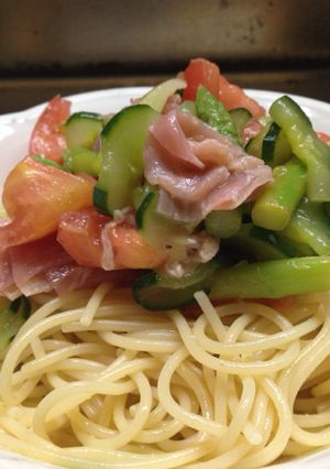 夏野菜と生ハムレモンの冷製パスタ-レシピのメイン写真