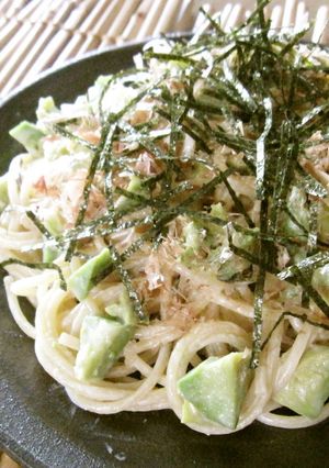アボカドの和風パスタ-レシピのメイン写真