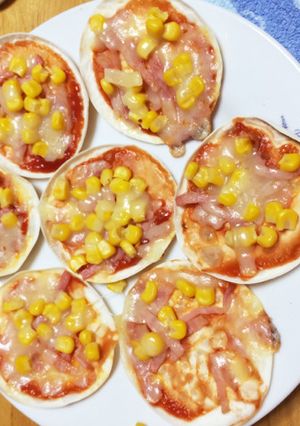 ぎょうざの皮でパリッとなんちゃってピザ-レシピのメイン写真