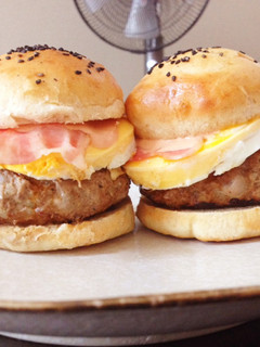 おうちでハンバーガー!バーガーバンズ-レシピのメイン写真