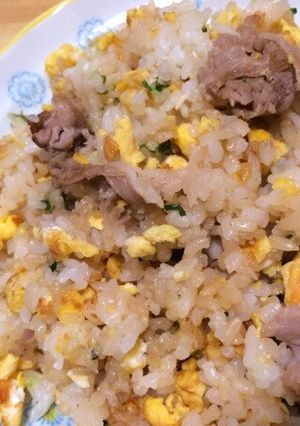 ごま油香る♪丸鶏ガラ炒飯-レシピのメイン写真