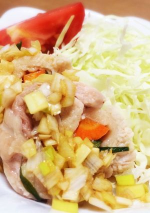 *にんじんとニラの鶏ももロール*-レシピのメイン写真