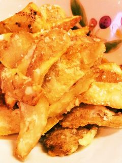 簡単絶賛♪じゃが皮チップ-レシピのメイン写真