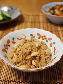 生姜入りで美味しい☆塩鯖のそぼろ-レシピのメイン写真
