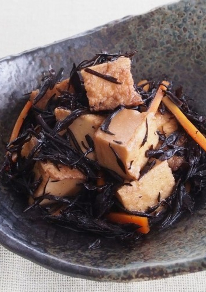 金ごま香る　厚揚げとひじきの煮物-レシピのメイン写真