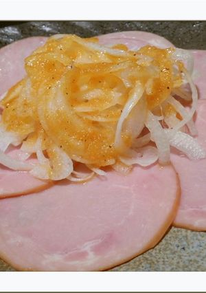 ハムが美味しい！美味ドレのオニオンサラダ-レシピのメイン写真