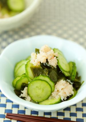 蟹のみ入りで旨味アップ❢胡瓜若芽の酢の物-レシピのメイン写真