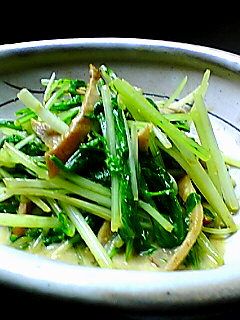 簡単もう1品☆みず菜とハムのカレー炒め-レシピのメイン写真
