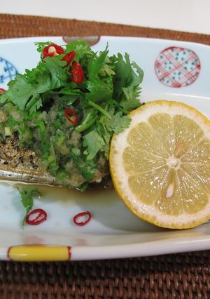 秋刀魚　～パクチーてんこ盛り～-レシピのメイン写真