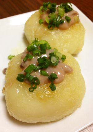 芋餅〜イカの塩辛バター添え-レシピのメイン写真
