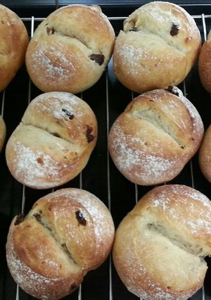 ふんわり(*^-^*)胡桃レーズンパン-レシピのメイン写真