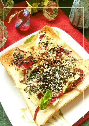 胡麻香る❀さつま芋の皮の甘塩トースト-レシピのメイン写真
