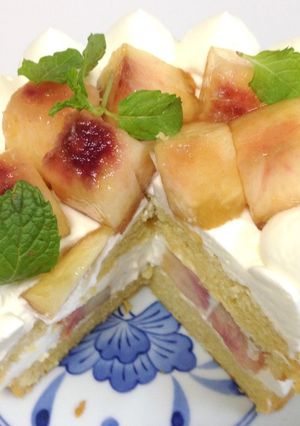 かんたん桃のショートケーキ【よーぽん】-レシピのメイン写真