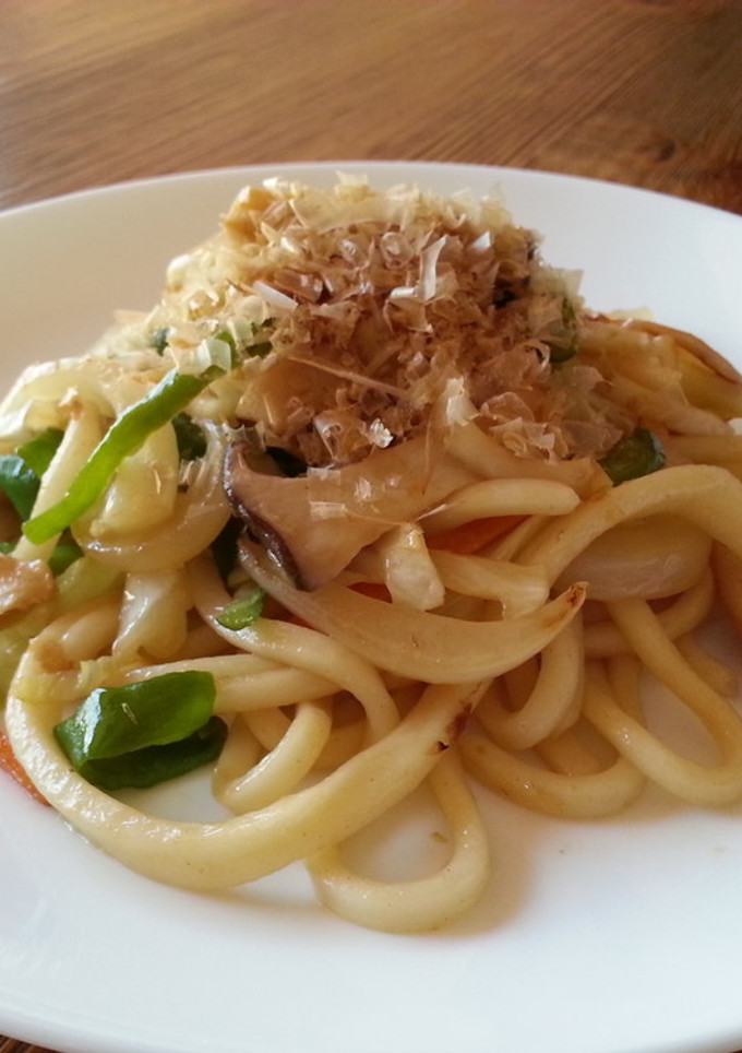 にんにくバター香る～香ばし焼きうどん-レシピのメイン写真