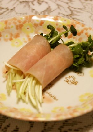 ☆簡単☆ かいわれのハム巻き-レシピのメイン写真
