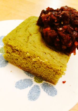 HMと大豆粉で抹茶ケーキ&あんこ添え-レシピのメイン写真