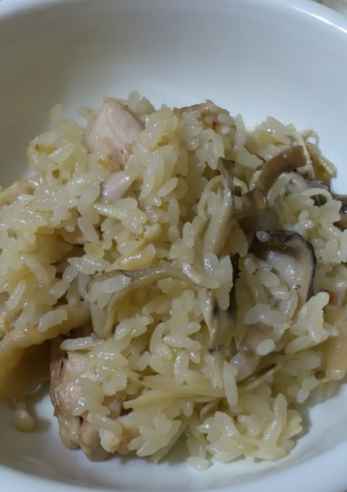 ほんのり甘い。きのこと鶏肉の炊き込みご飯-レシピのメイン写真