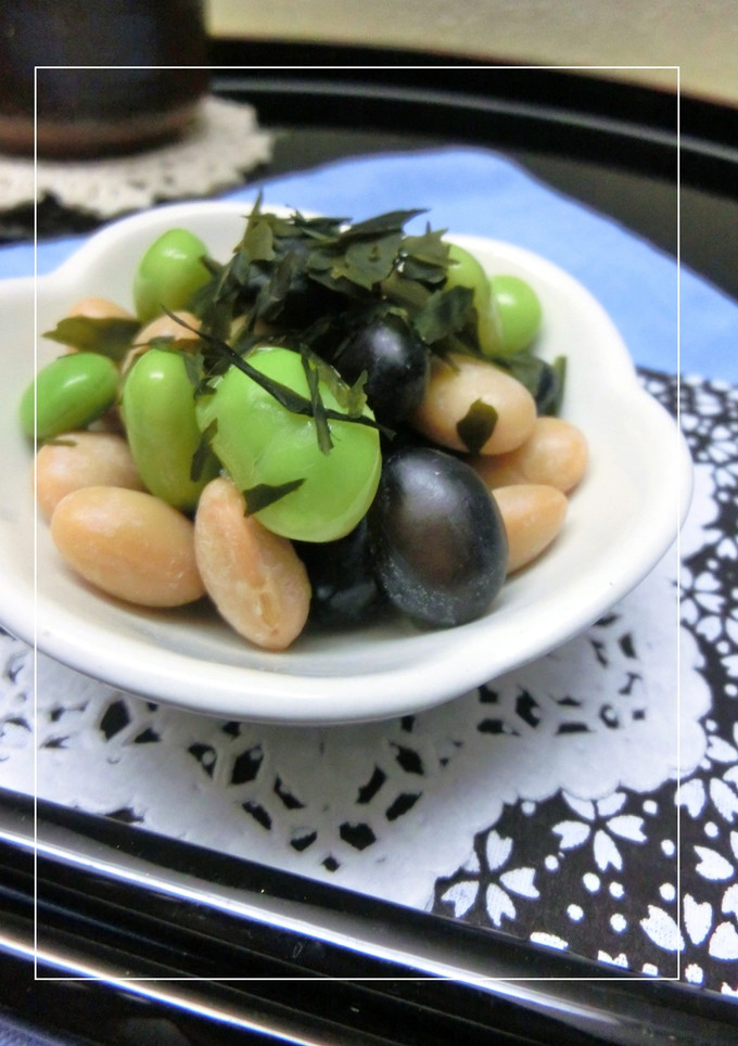 お箸の練習にも✾粉わかめon蒸し豆-レシピのメイン写真
