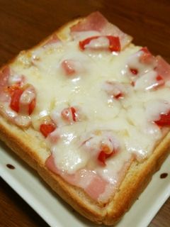 塩とまと*トースト-レシピのメイン写真