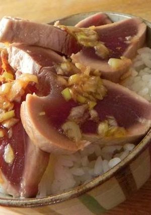 簡単さっぱり★カツオのにんにくポン酢丼-レシピのメイン写真