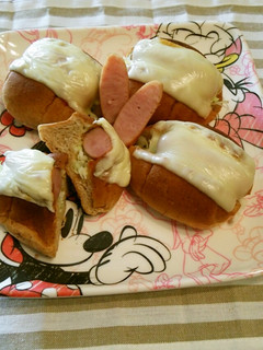 朝食*ランチに!ロールパンホットドッグ♪-レシピのメイン写真